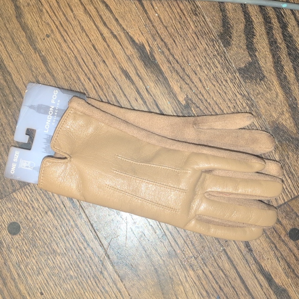 NWT London Dog Collection Women's Faux Leather Gloves One Size
